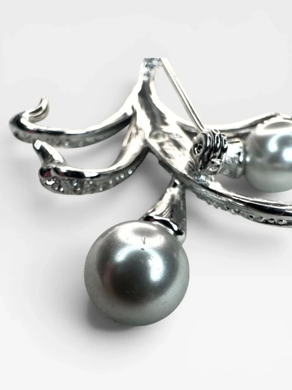 Swarovski Crystal Silver Glass Pearl Floral Spray Brooch Pin